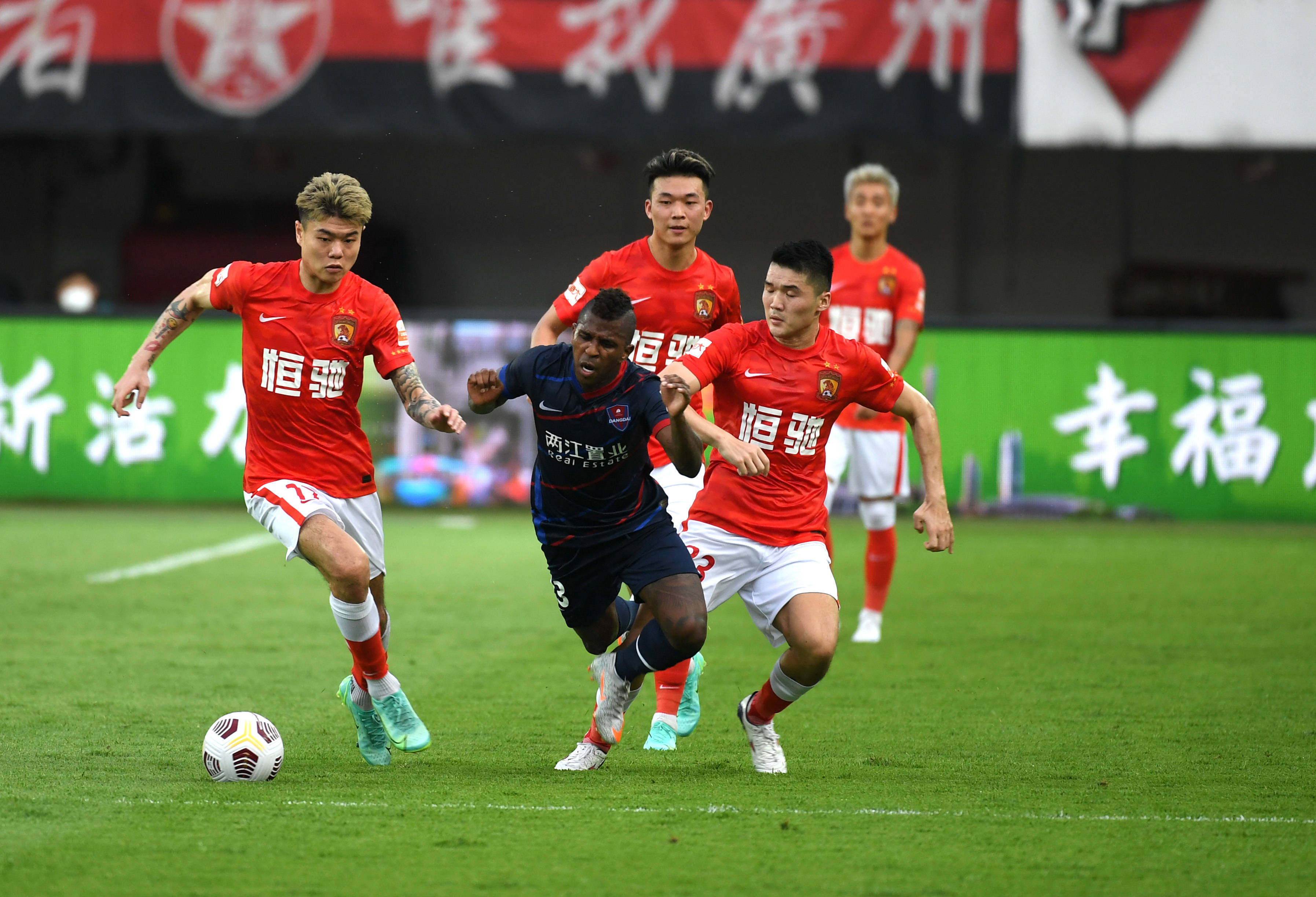 kaiyun-关于广州队加时末段调整名单罗马关键时刻完成体检，现场解说直呼：皇家社会内部沟通备战亚冠的信息-kaiyun